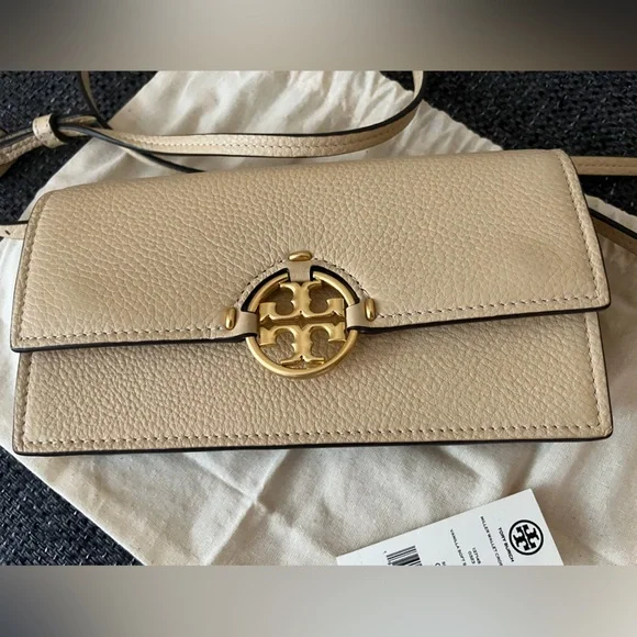 Tory Burch Miller Wallet Crossbody in Vanilla Soft Serve - Picture 7 of 15